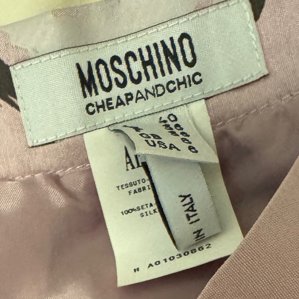 Like New MOSCHINO cheap & chic skirt size Italian IT 40 / US 6 - fits like 2-4 - Picture 3 of 3